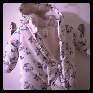 Baby bunting / snow suit